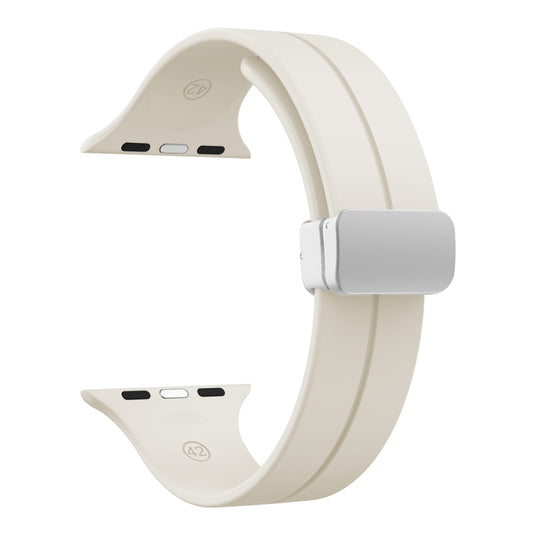 Magnetic Fold Clasp Silicone Watch Band For Apple Watch Ultra 49mm&Watch Ultra 2 49mm / Series 9&8&7 45mm / SE 3&SE 2&6&SE&5&4 44mm / 3&2&1 42mm(Starlight) by bashfashion