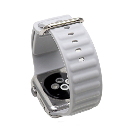 Silicone Watch Band For Apple Watch Ultra 49mm&Watch Ultra 2 49mm / Series 9&8&7 45mm / SE 3&SE 2&6&SE&5&4 44mm / 3&2&1 42mm(White) by bashfashion