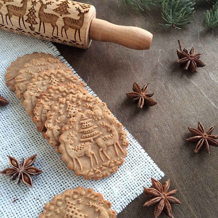 Christmas Embossing Rolling Pin Baking Cookies Fondant Cake Dough Engraved Roller(35cm elk) by bashfashion