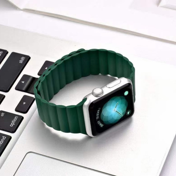 Magnetic Loop Watch Band For Apple Watch Series 7 45mm / 6 & SE & 5 & 4 44mm / 3 & 2 & 1 42mm(Green) by bashfashion