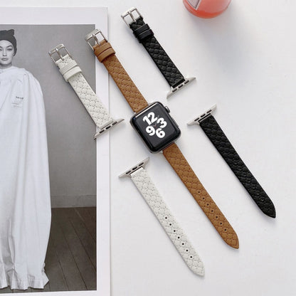 Checkered Leather Watch Band Watch Band For Apple Watch Series 7 45mm/6&SE&5&4 44mm/3&2&1 42mm(White) by bashfashion