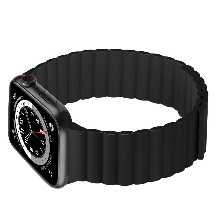 Silicone Magnetic Integrated Short Strap Watch Band For Apple Watch Series 9&8&7 41mm / SE 3&SE 2&6&SE&5&4 40mm / 3&2&1 38mm(Black) by bashfashion