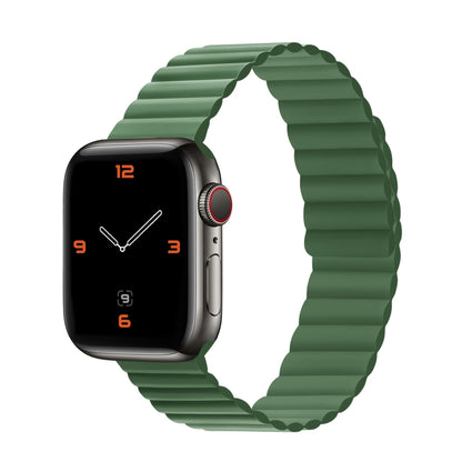 Silicone Magnetic Integrated Short Strap Watch Band For Apple Watch Series 9&8&7 41mm / SE 3&SE 2&6&SE&5&4 40mm / 3&2&1 38mm(Green) by bashfashion