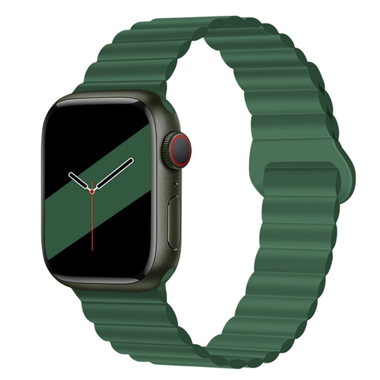 Reverse Buckle Magnetic Silicone Watch Band For Apple Watch Series 9&8&7 41mm / SE 3&SE 2&6&SE&5&4 40mm / 3&2&1 38mm(Green) by bashfashion