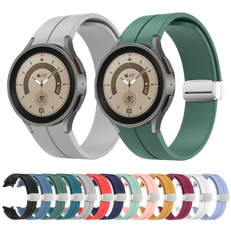 For Samsung Galaxy Watch5 40&44mm / Pro 45mm Folding Silver Buckle Silicone Watch Band(White) by bashfashion