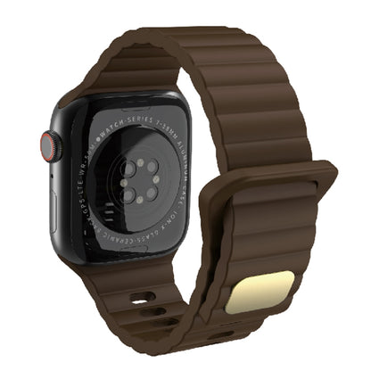 Breathable Skin-friendly Silicone Watch Band For Apple Watch Series 8&7 41mm / SE 2&6&SE&5&4 40mm / 3&2&1 38mm(Brown) by bashfashion
