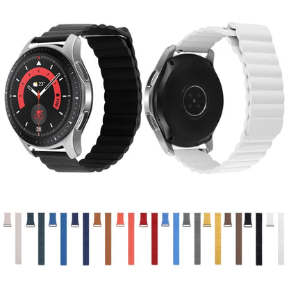 For Garmin Forerunner 255S / Venu 2S 18mm Universal Magnetic Loop Leather Watch Band(White) by bashfashion