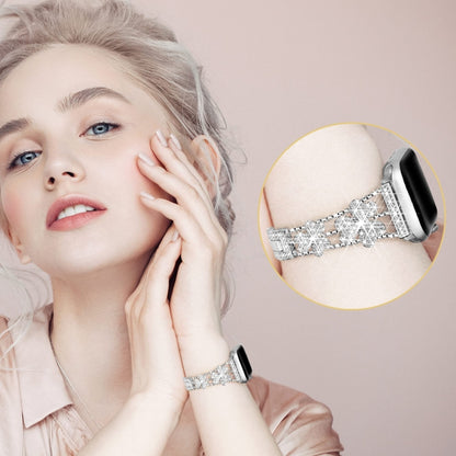 3-Leaf Clover Diamond Watch Band For Apple Watch Ultra 49mm&Watch Ultra 2 49mm / Series 9&8&7 45mm / SE 3&SE 2&6&SE&5&4 44mm / 3&2&1 42mm(Silver) by bashfashion