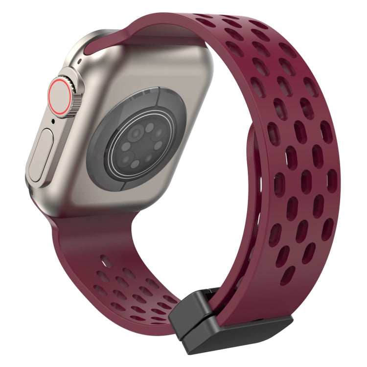 Magnetic Clasp Silicone Watch Band For Apple Watch Ultra 49mm&Watch Ultra 2 49mm / Series 9&8&7 45mm / SE 3&SE 2&6&SE&5&4 44mm / 3&2&1 42mm(Wine Red) by bashfashion
