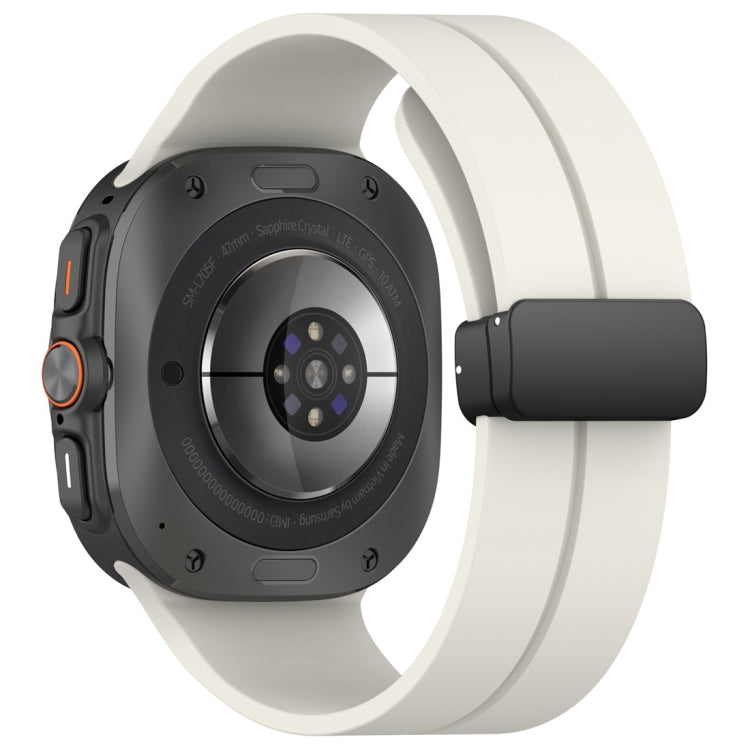 For Samsung Galaxy Watch Ultra 47mm / Ultra 2025 Magnetic Folding Buckle Silicone Watch Band(Creamy White) by bashfashion