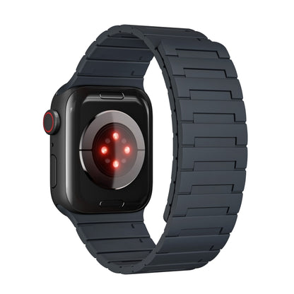 For Apple Watch Series 8 45mm Magnetic Silicone Watch Band(Midnight) by bashfashion