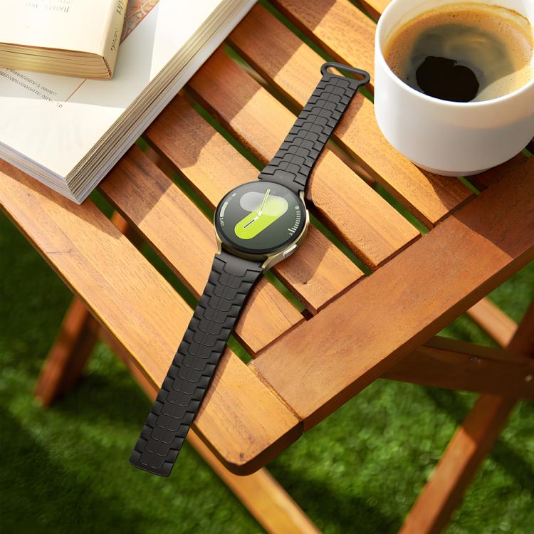 For Samsung Galaxy Watch 7 / 6 / 5 Magnetic Silicone Watch Band(Black) by bashfashion