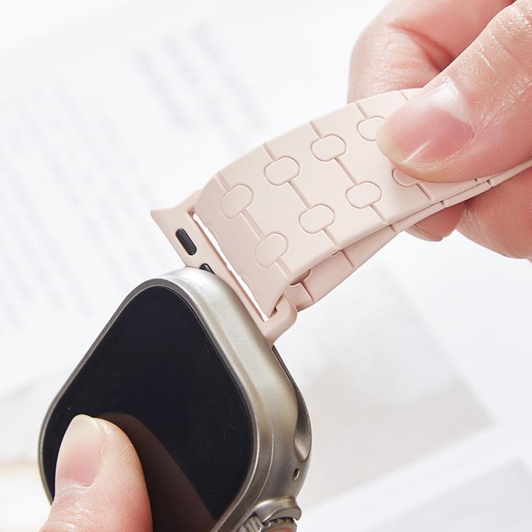 For Apple Watch 46mm / 49mm / 45mm / 44mm Magnetic Buckle Breathable Silicone Watch Band(Deep) by bashfashion