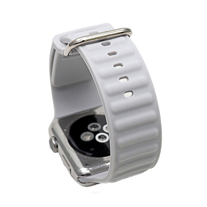 Silicone Watch Band For Apple Watch Series 9&8&7 41mm / SE 3&SE 2&6&SE&5&4 40mm / 3&2&1 38mm(White) by bashfashion