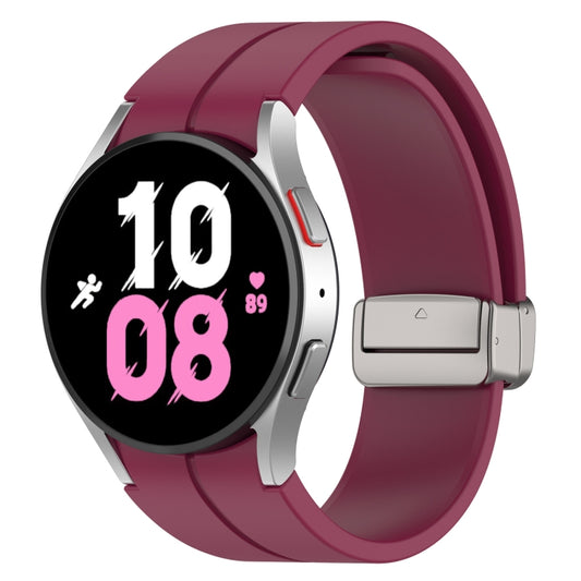 For Samsung Galaxy Watch7 40 / 44mm Magnetic Folding Silver Buckle Silicone Watch Band(Wine Red) by bashfashion