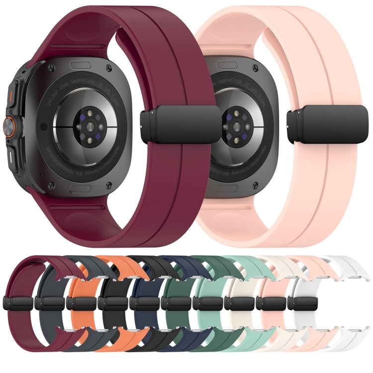 For Samsung Galaxy Watch Ultra 47mm Groove Style Folding Magnetic Buckle Silicone Watch Band(White) by bashfashion