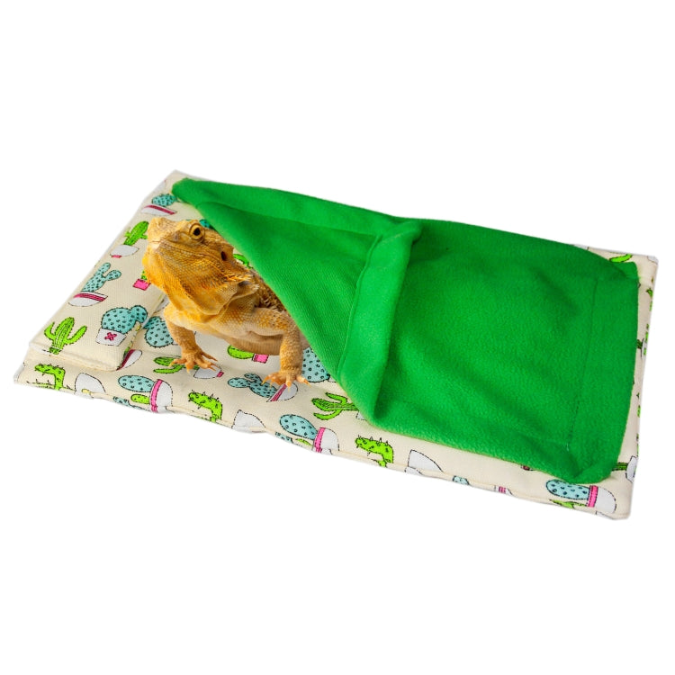 Gecko Lizard Reptile Sleeping Bag With Pillow Hamster Pet Sleeping Bag (Green) by bashfashion